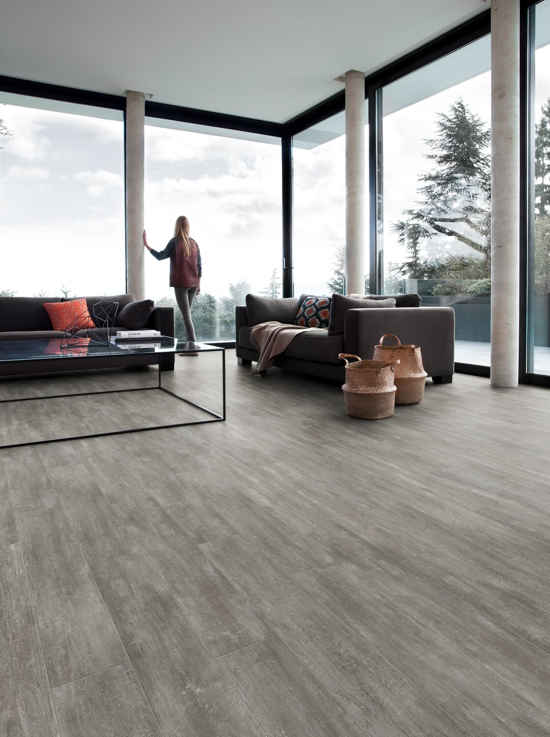 RS25305_Arco_Livingroom.jpg