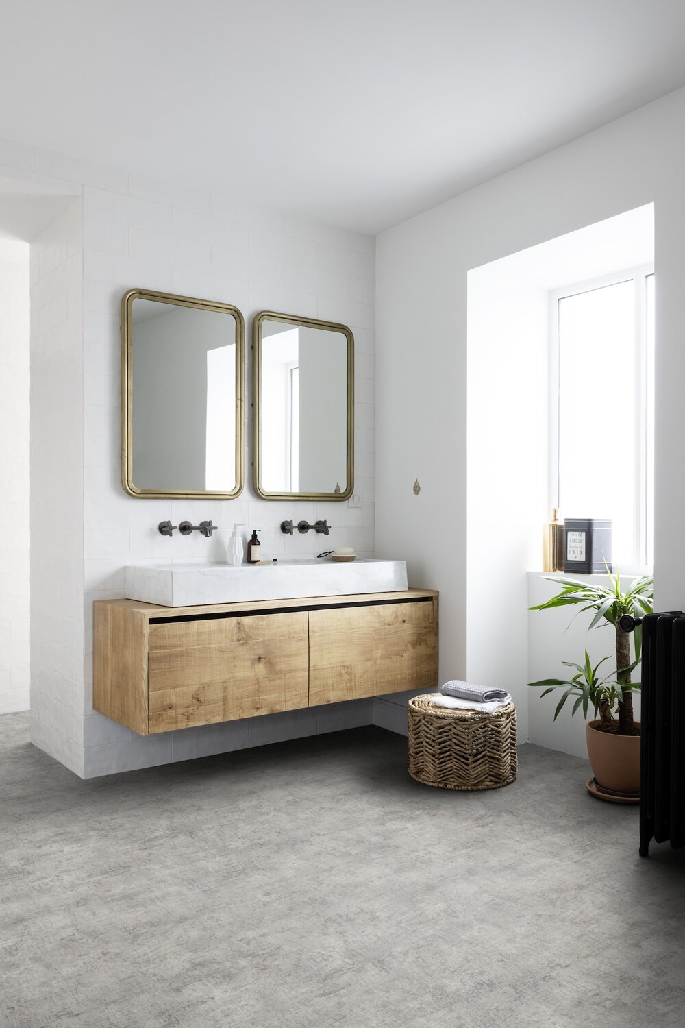RS34369_Rough light grey-lpr.jpg