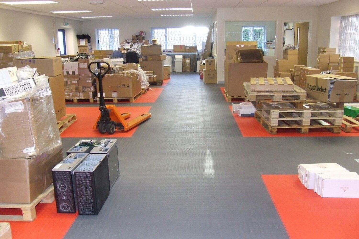 industrial-flooring-–-storage-room-1.jpg