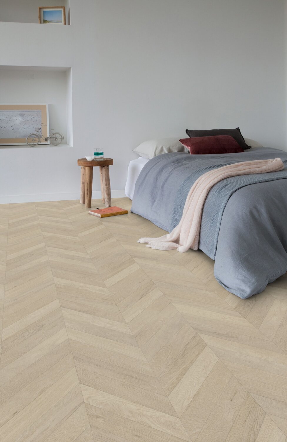 JPG 72 dpi-RS44521_azay cream bedroom.jpg