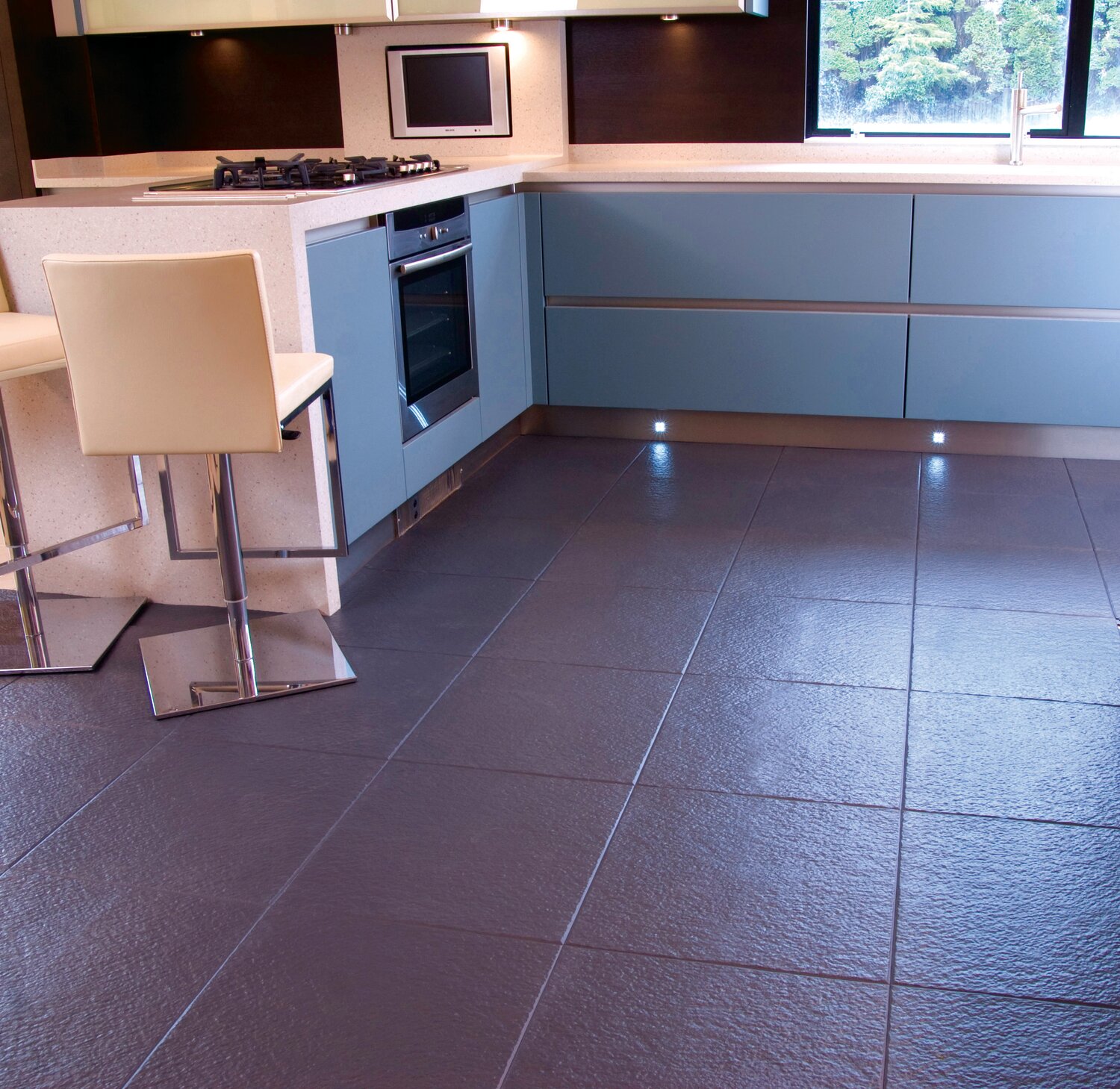 Slate - Room scene view