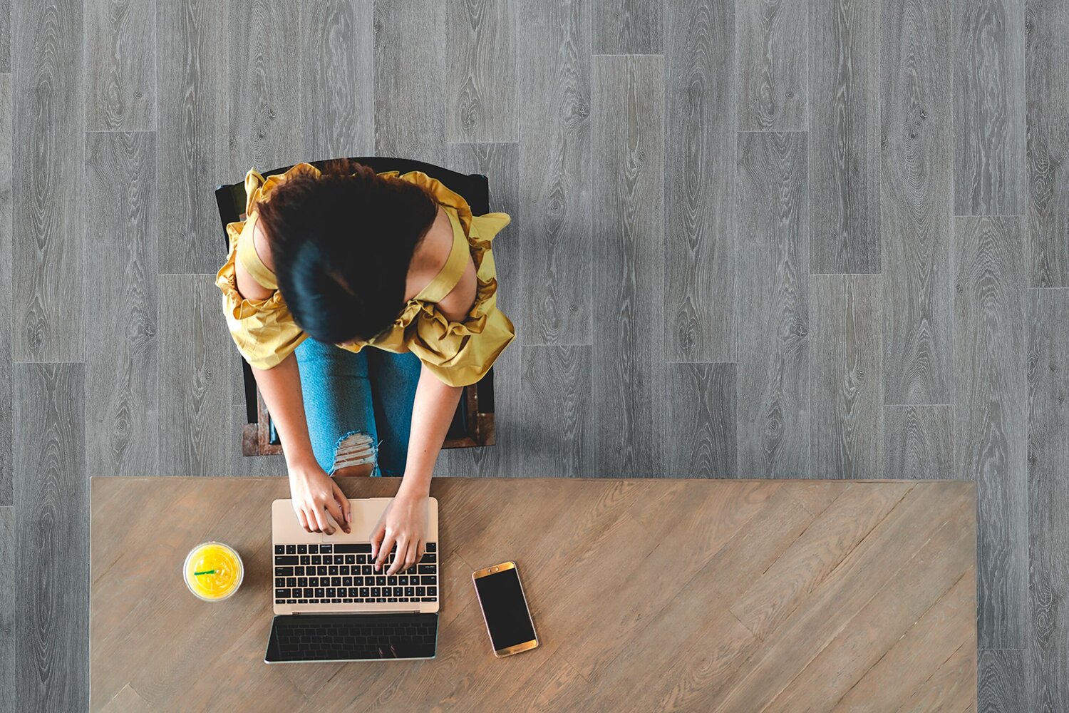 JPG 72 dpi-Valencay Pecan office.jpg