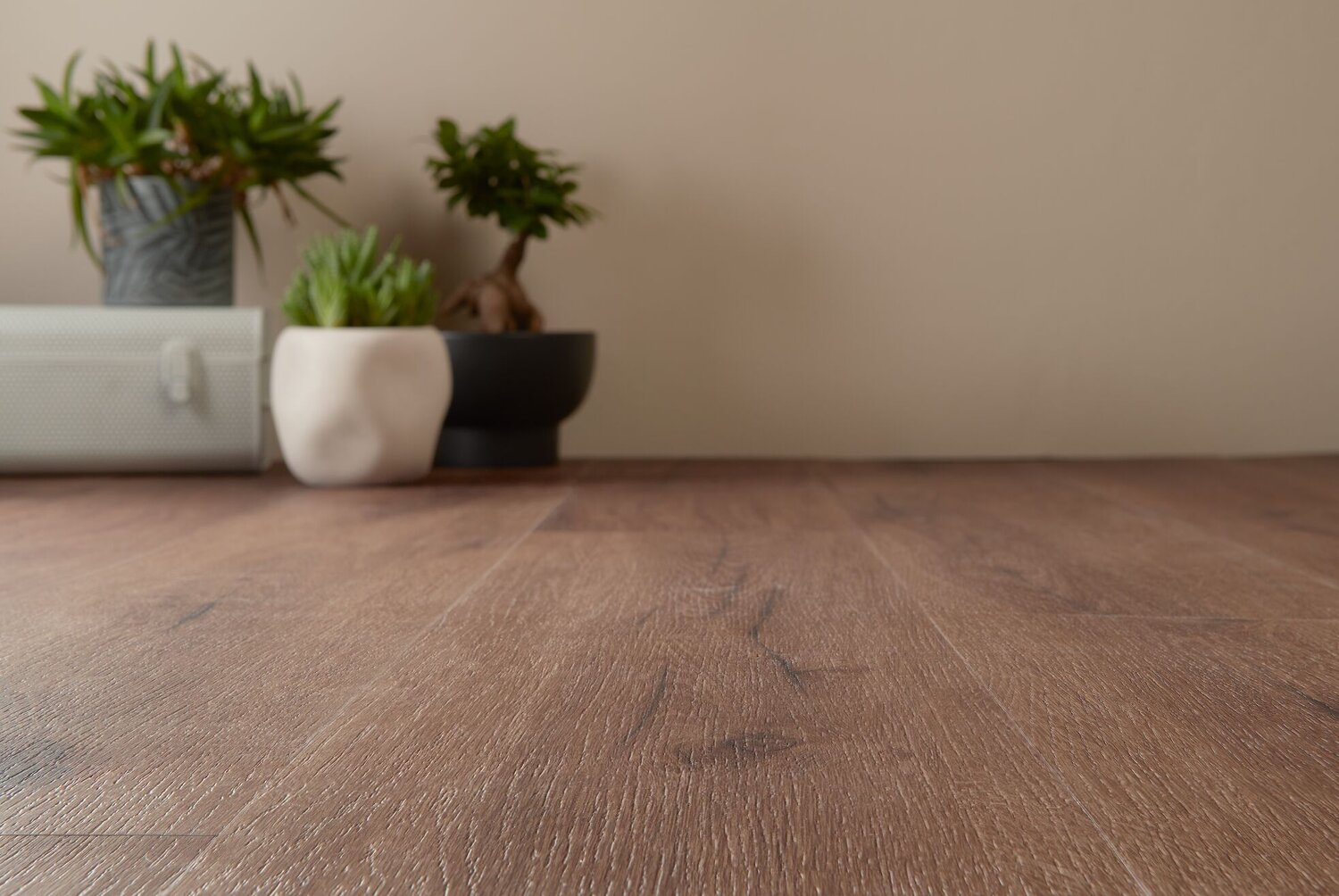 JPG 72 dpi-Cedar Dark Brown - Scandinavian emboss.jpg